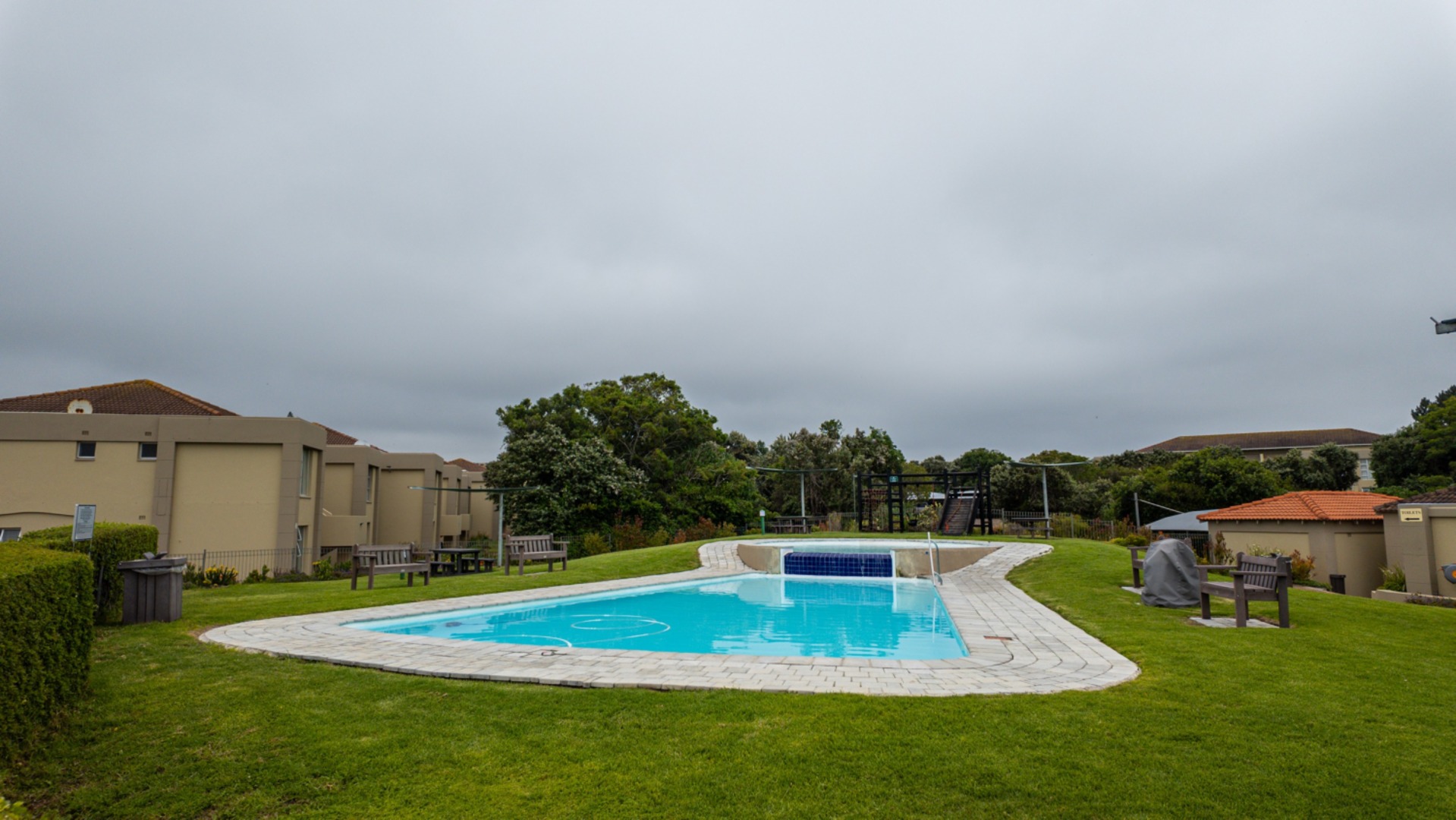 2 Bedroom Property for Sale in Goose Valley Western Cape